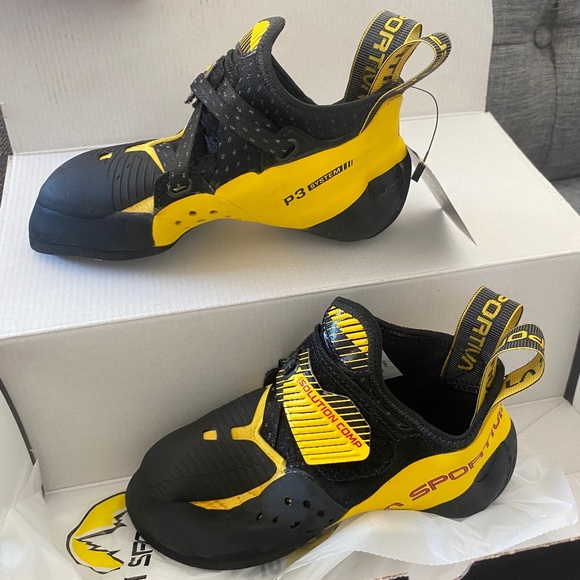 La Sportiva Solution Comps Unisex EU35.5 Climbing Shoes - Picture 1 of 7